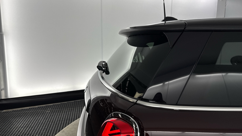 MINI Hatchback 1.5 Cooper II 3dr Petrol Hatchback